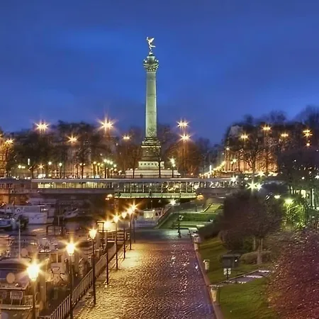 Heart Of And Magical View Of The Seine River By Weekome Apartment Paris