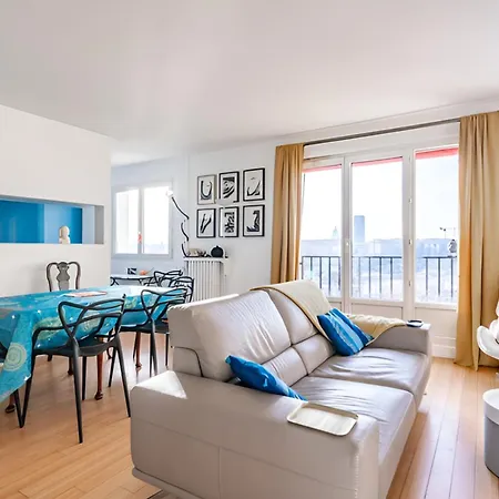 Apartment Heart Of And Magical View Of The Seine River By Weekome